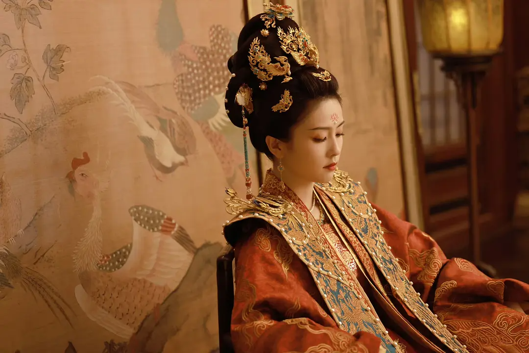 白鹿饰演「姜雪宁」