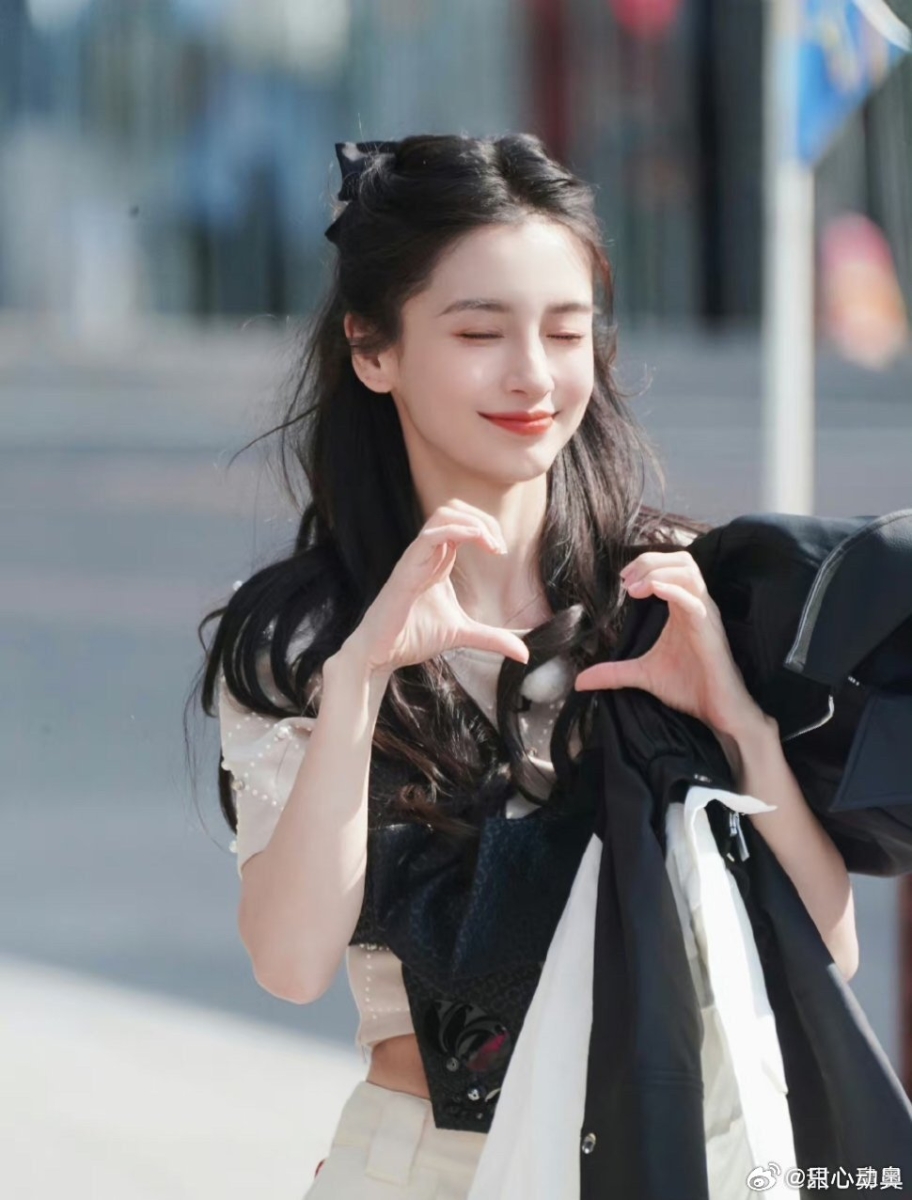 传Angelababy 被封 3 个月