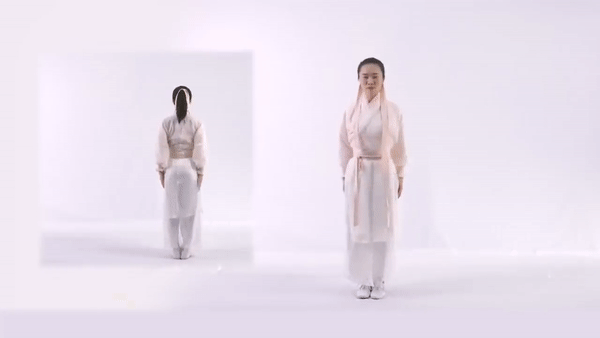 第八式：背后七颠百病消