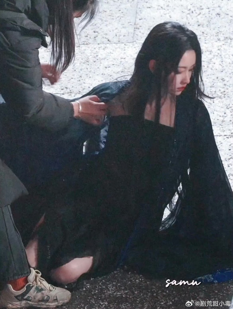 陈都灵“妖女”形象反差好大