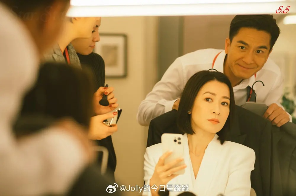 《新闻女王》