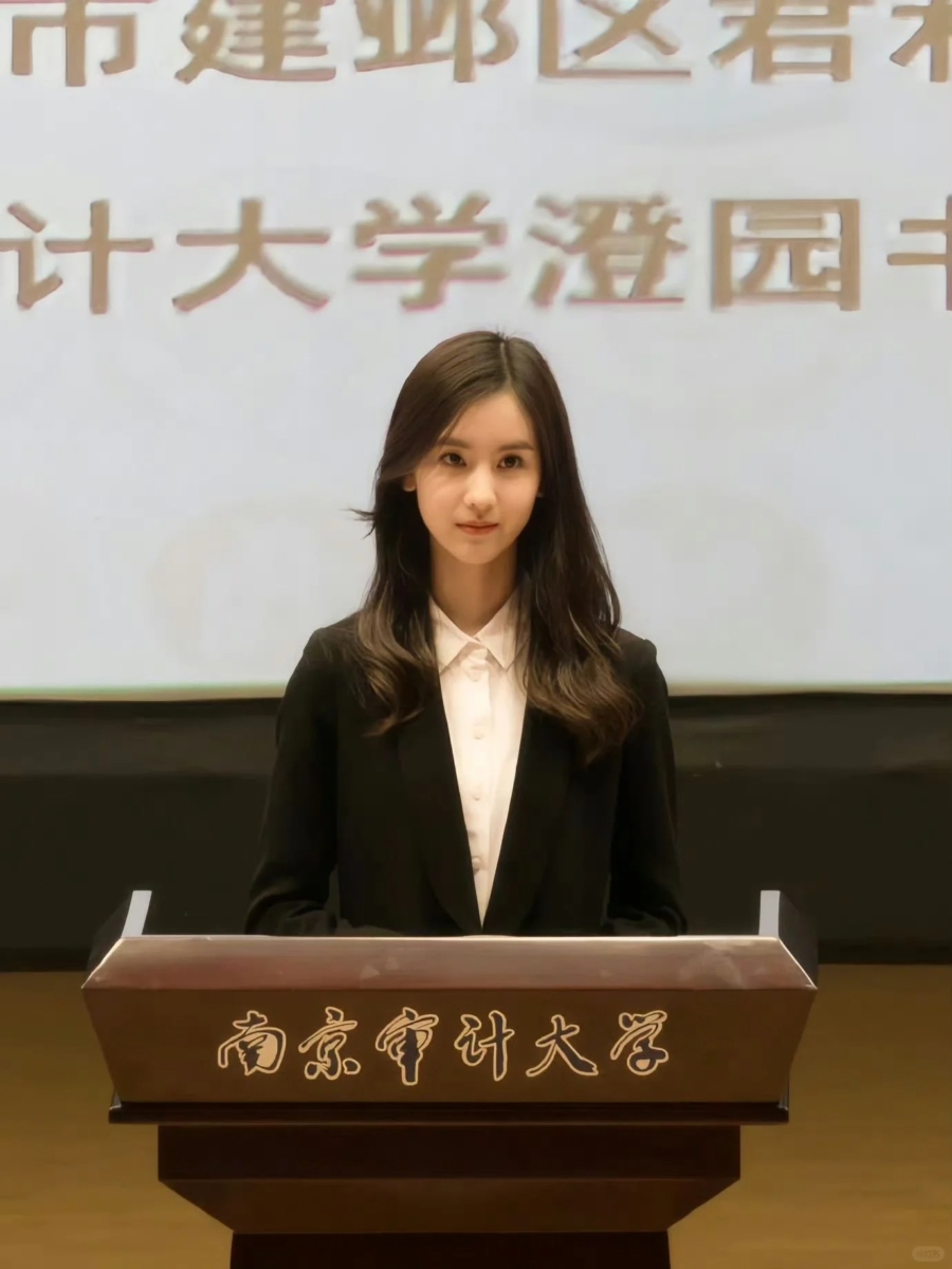 陈都灵是理科生,没有表演背景