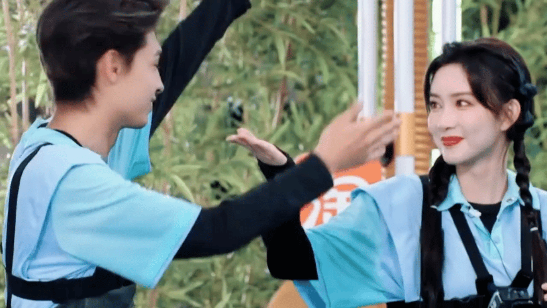 秦霄贤和孟子义
