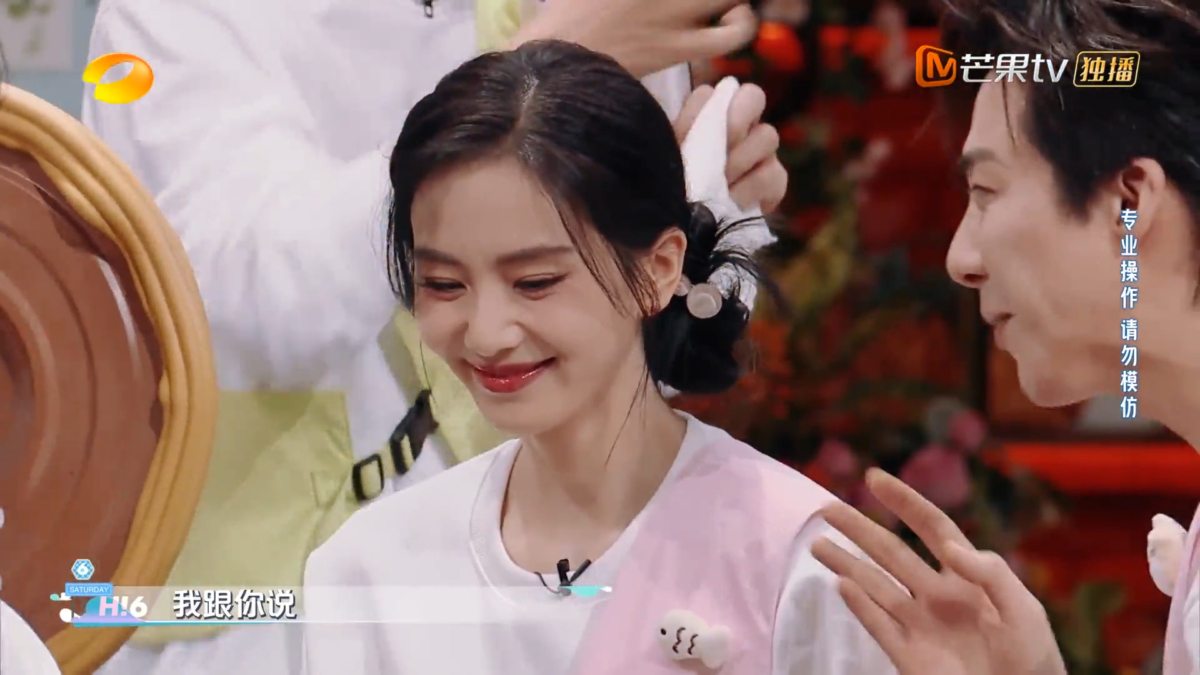 大家对刘诗诗都很温柔耐心