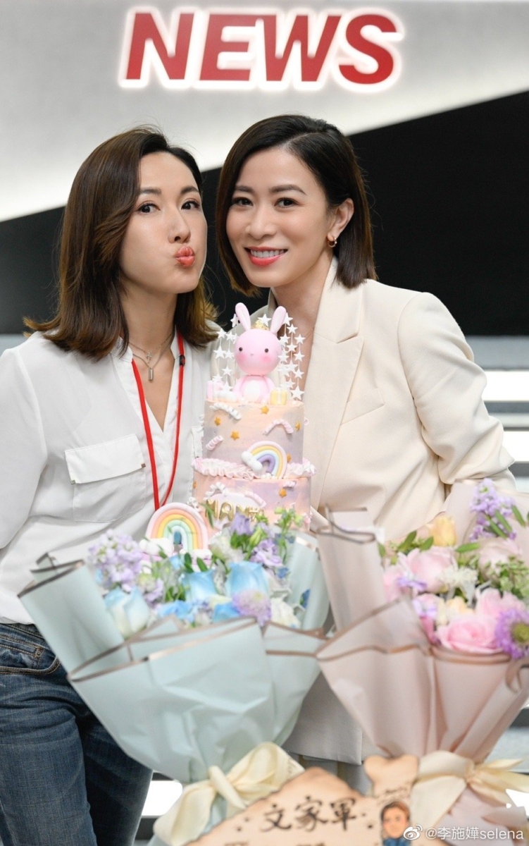 《新闻女王》佘诗曼、李施嬅双双入围视后