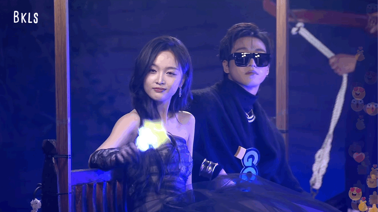 互联网上发疯的中年男人，都爱叫自己神_搜狐网, image size:1230x692