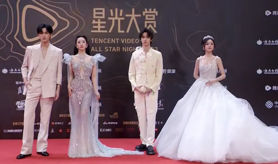 2、吴宣依红毯“出走”，拒和孟美岐同框