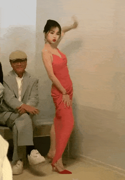 虞书欣