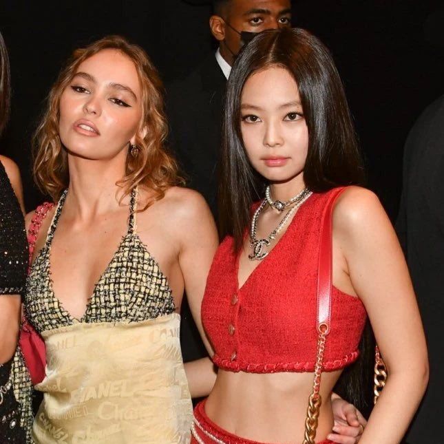 Jennie 以《The Idol》在美国出道