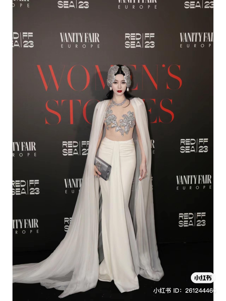 需要持之以恒的努力和坚持