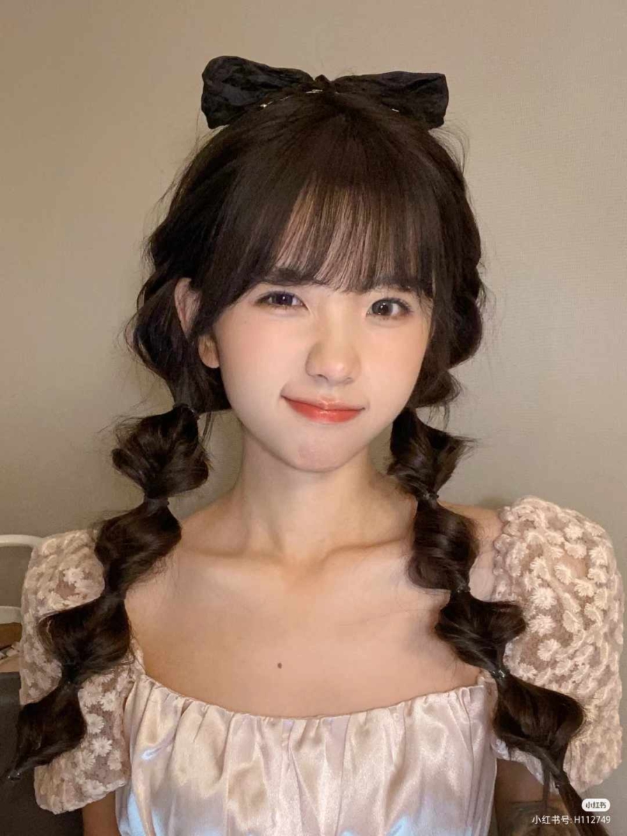 3、可爱元气的编发