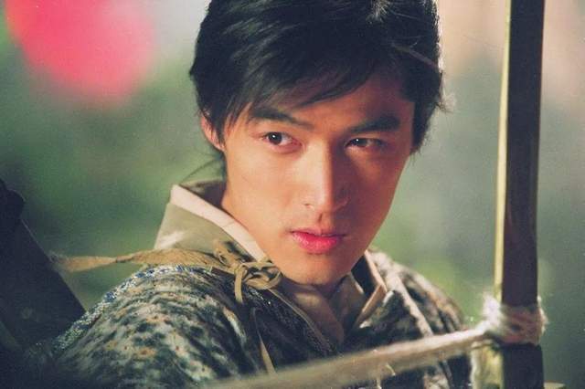 “无胡歌，不仙剑”