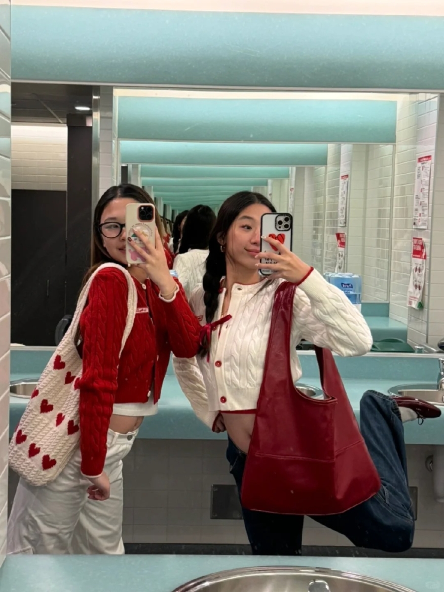 3、将红色放在单品或配件上