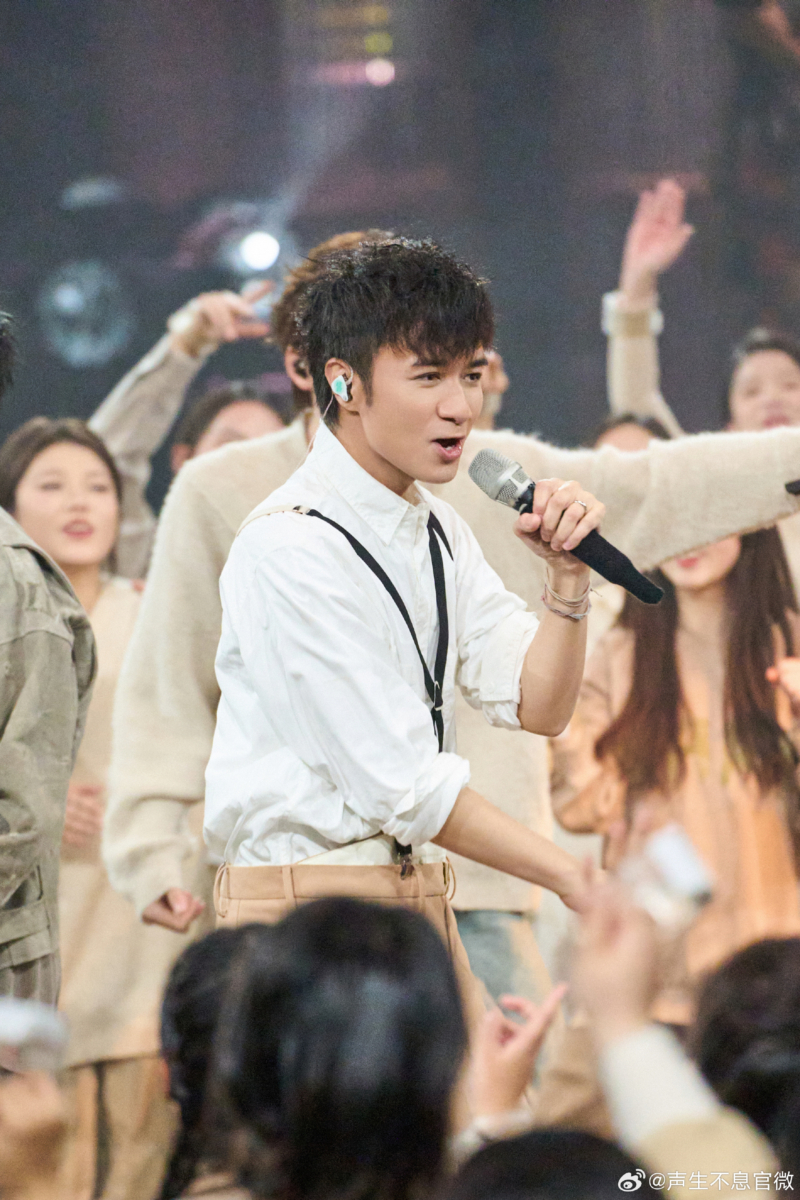 期待大家的舞台!