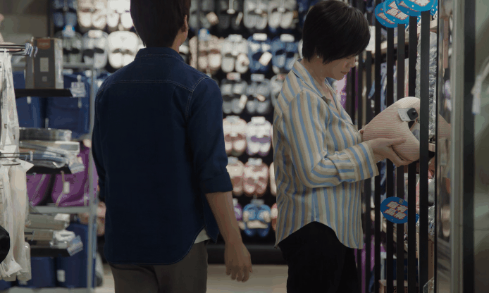 公然调情令人不忍直视