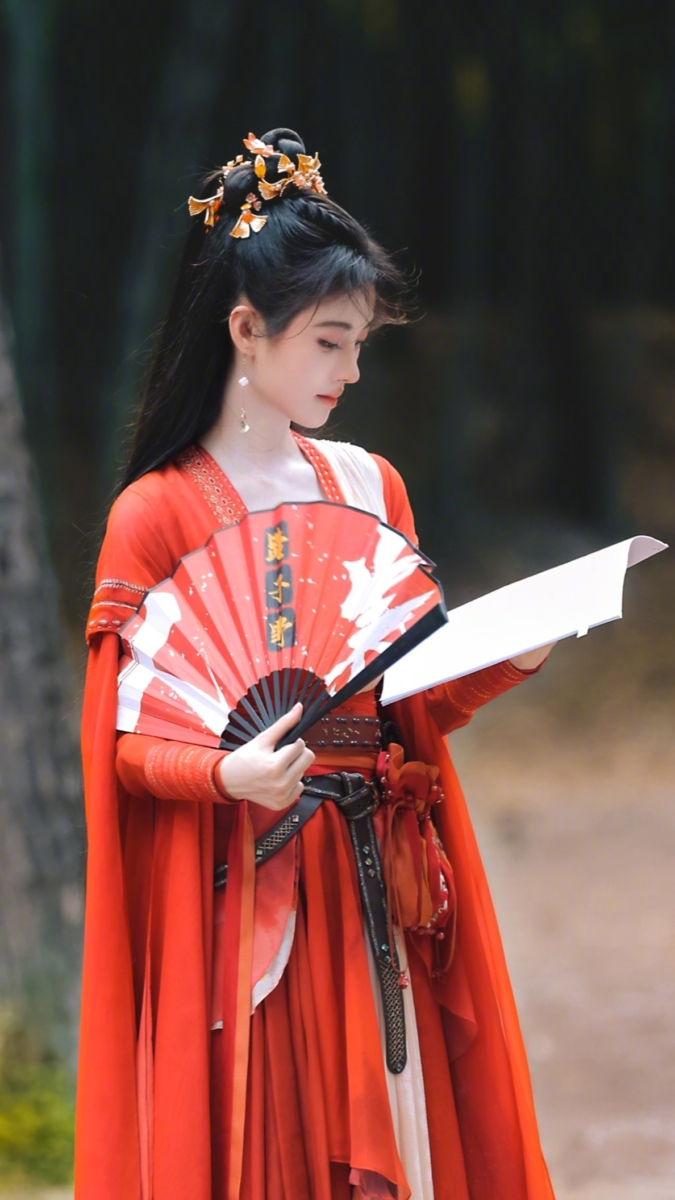 鞠婧祎工作室指控片方违约