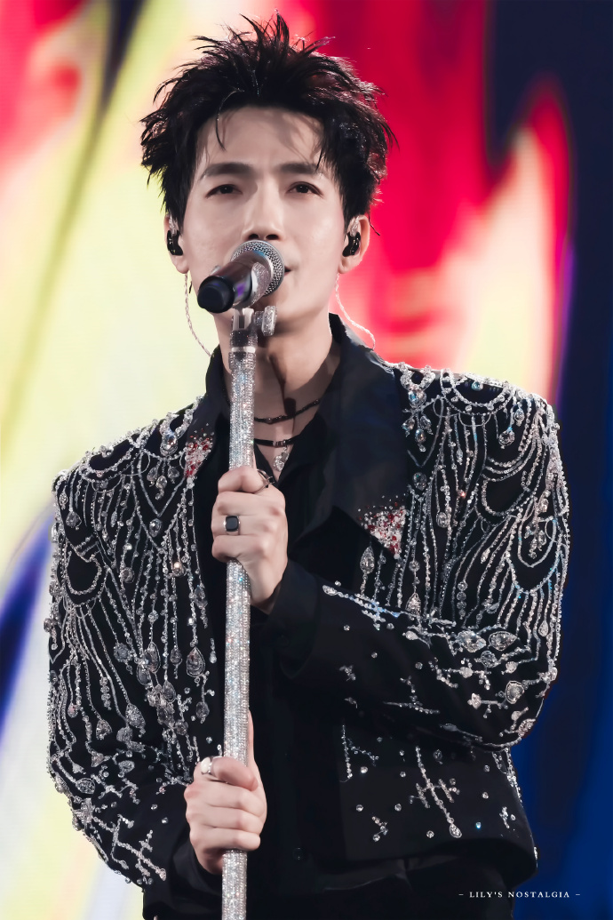 遭索赔天价违约金