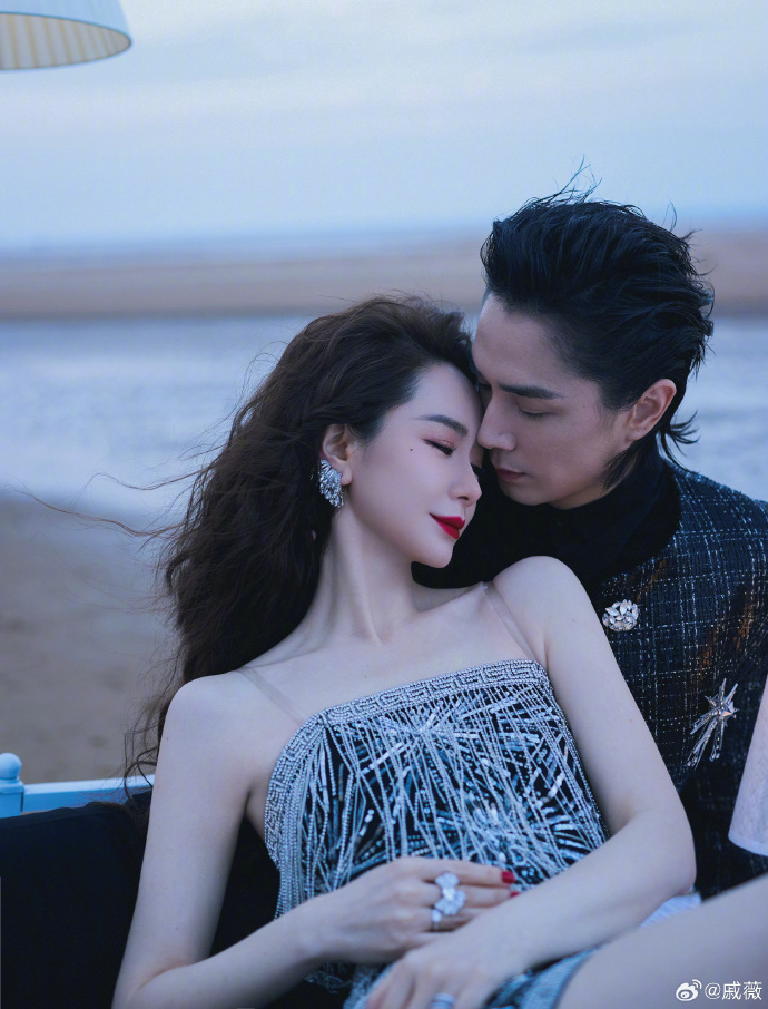 戚薇、李承铉