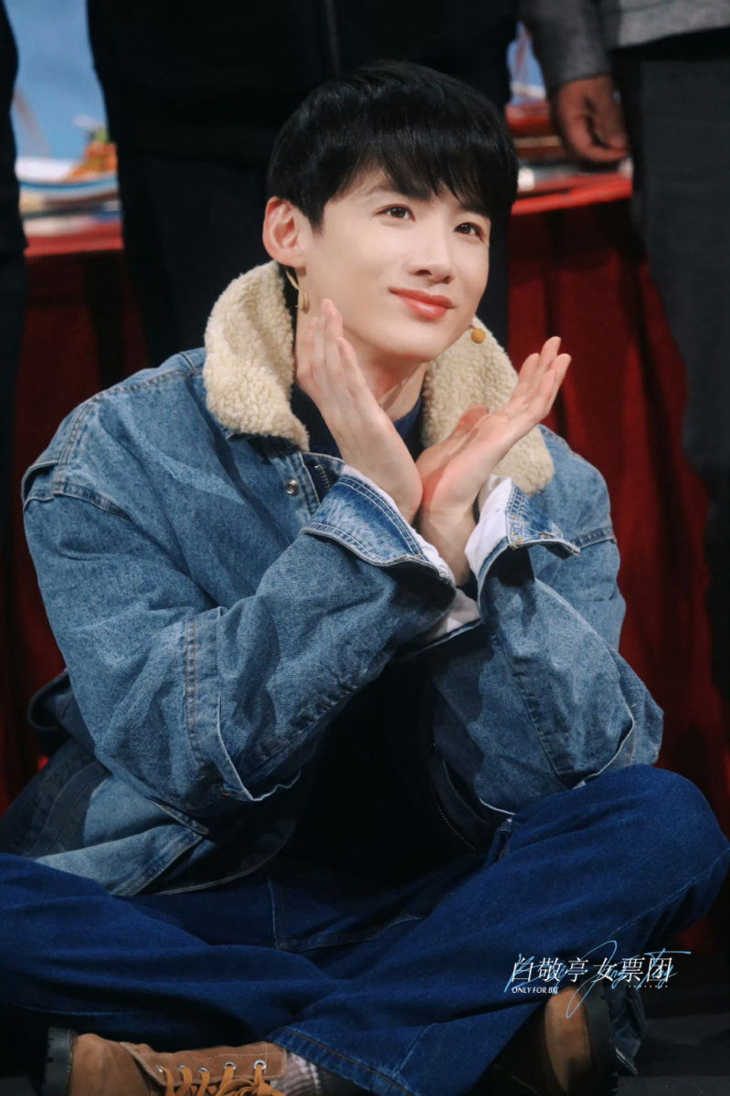 不知白敬亭和章若楠能否用实力打脸网友？