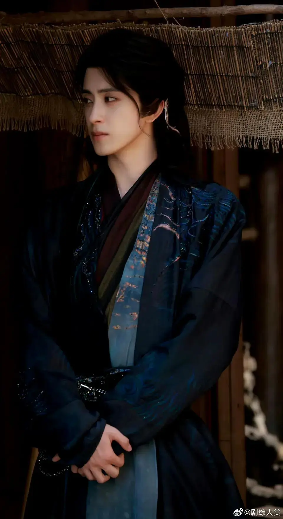 敖瑞鹏《白月梵星》的最新路透