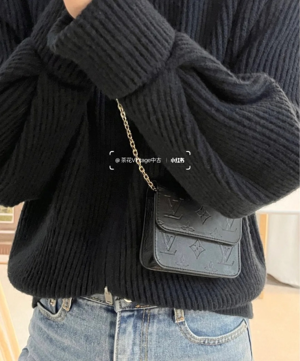 1、LV 迷你小方包