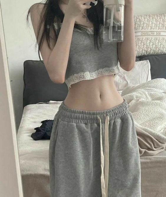 醒来喝一杯温水