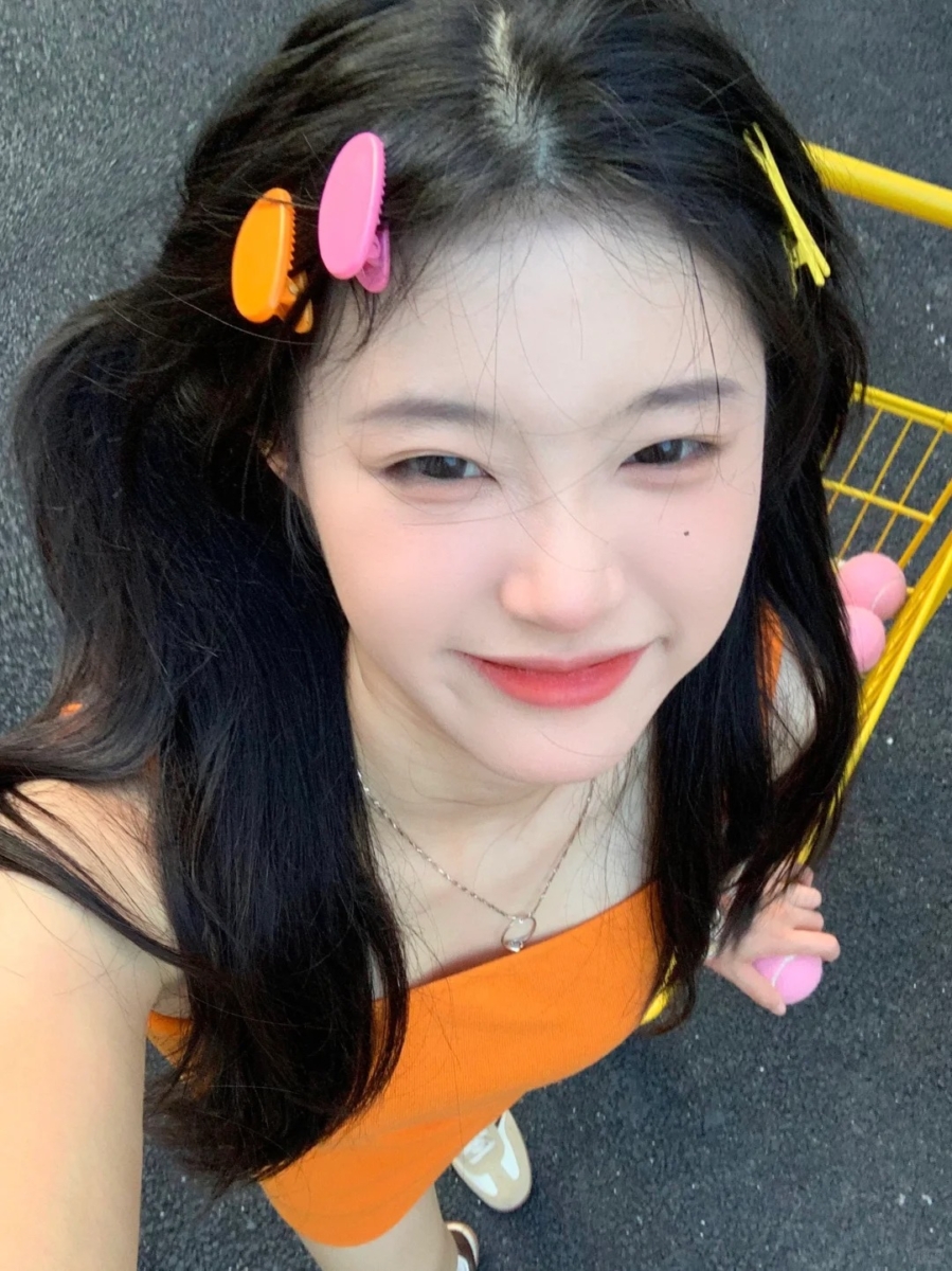 腮红怎么打?