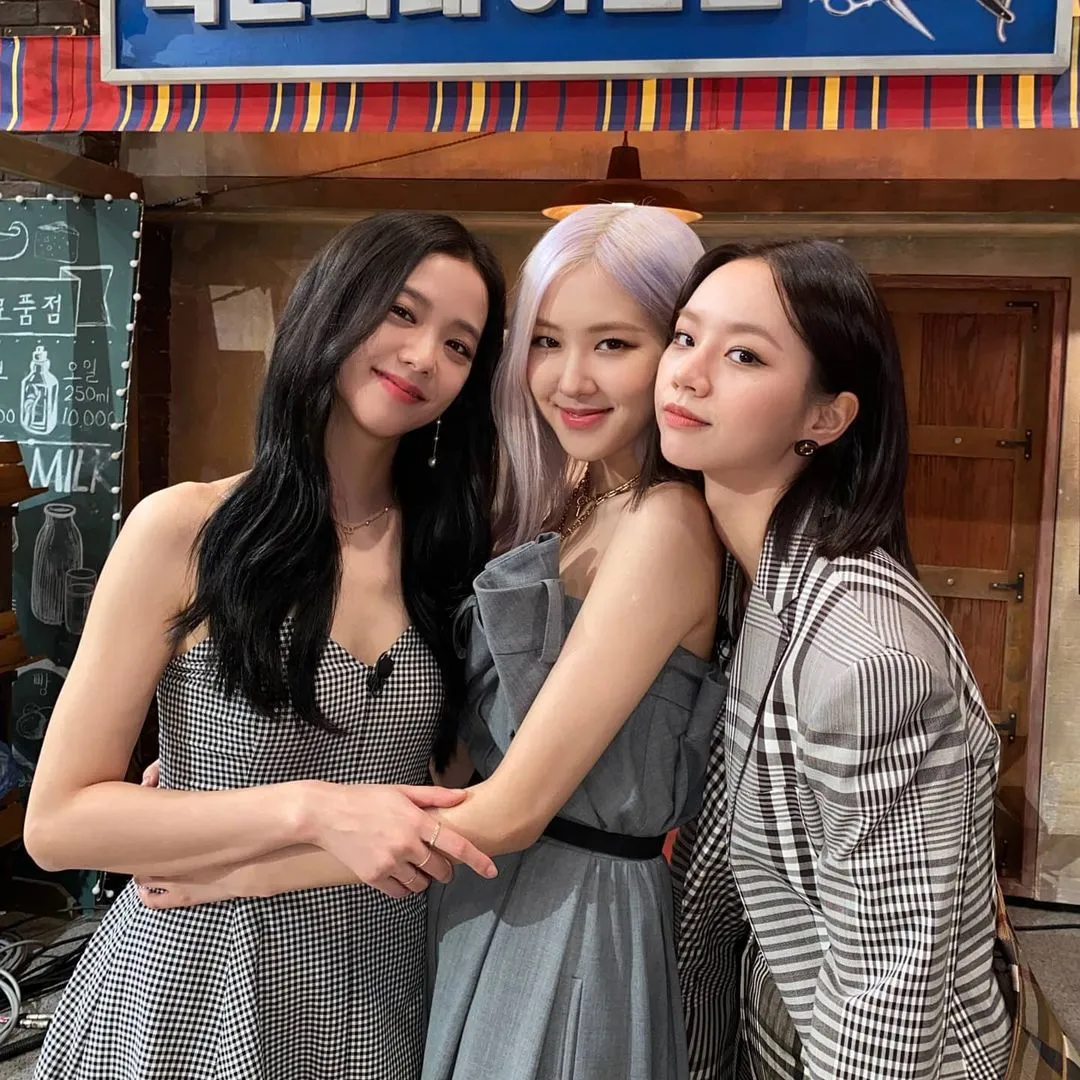 惠利、Rosé、Jisoo