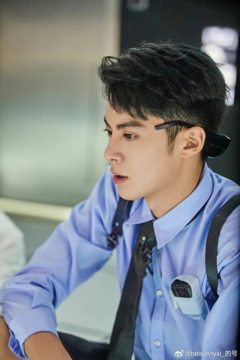 王鹤棣终于演警察啦！