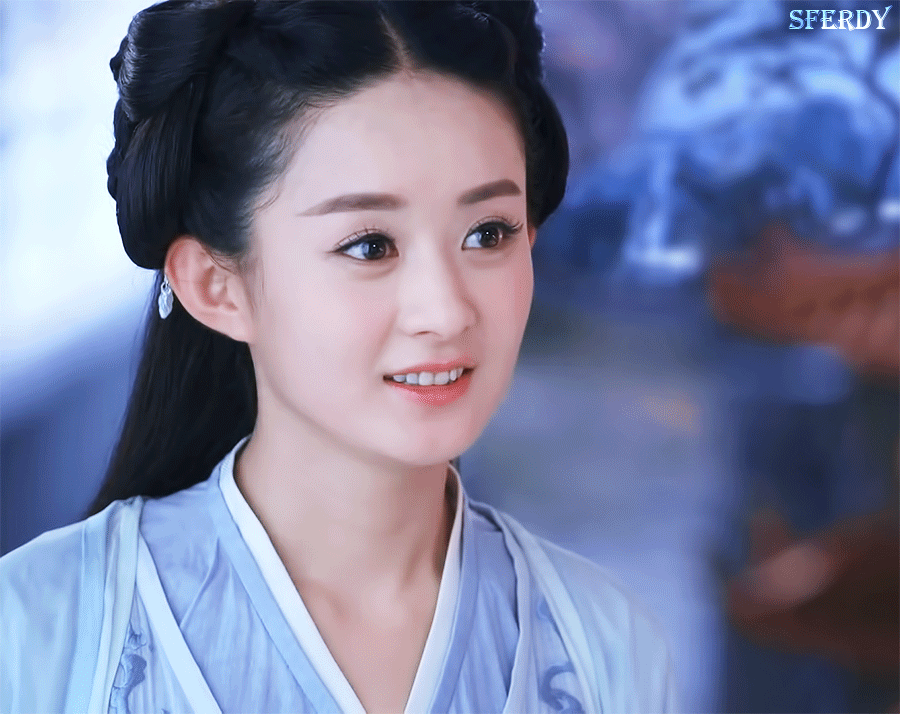 幸好赵丽颖没有盲目整容,才让我们看到一个个鲜活的角色