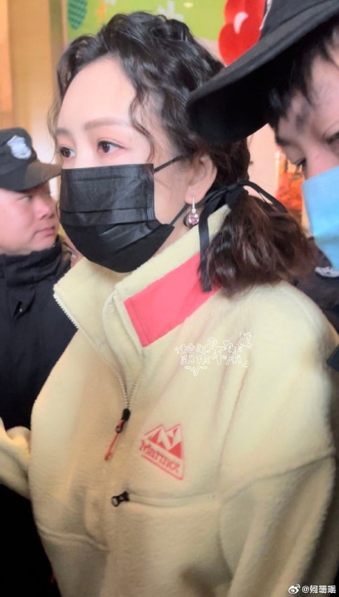 王鸥