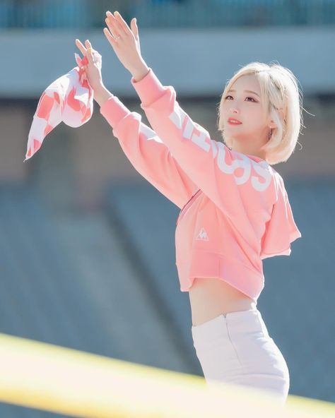 【痘痘肌必看】祛痘的好方法六、戒带妆运动