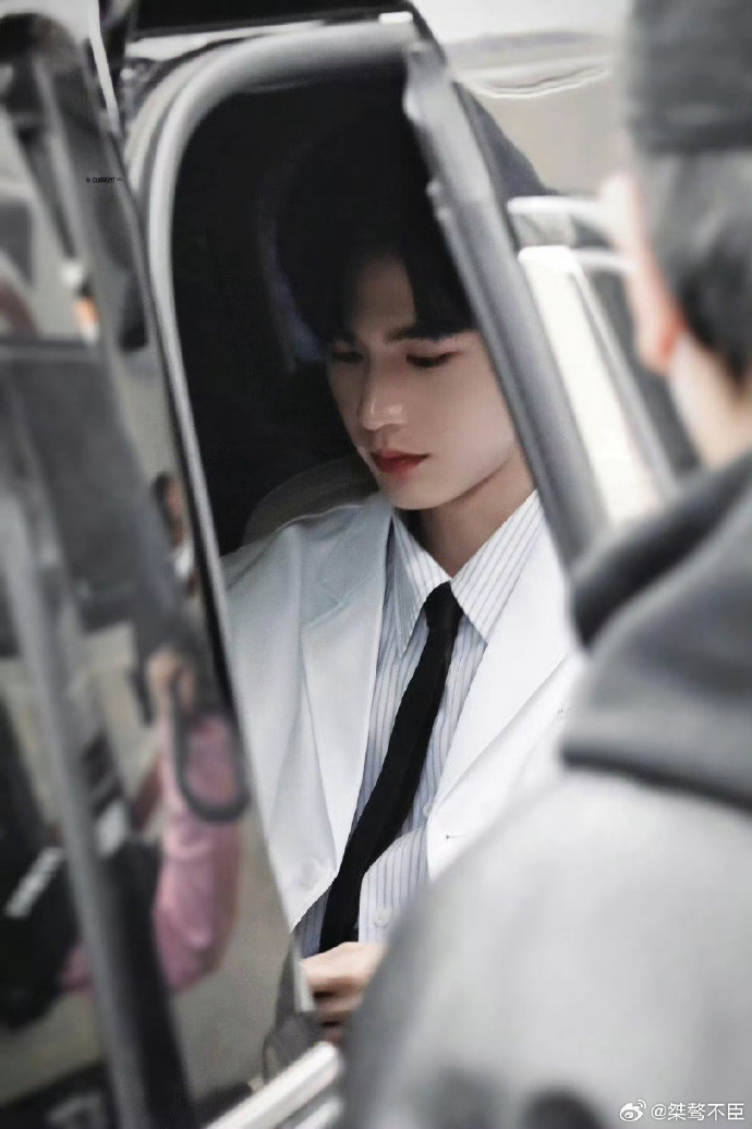 又帅又苏的何苏叶医生!