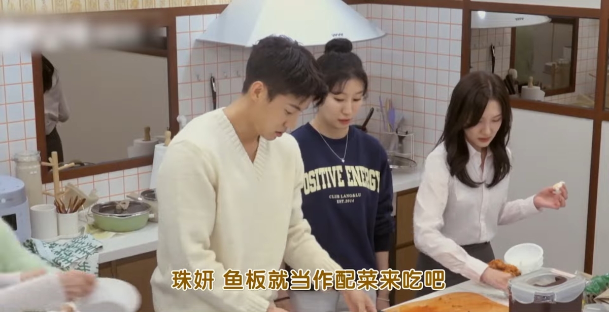 暖男哥哥会下意识照顾妹妹