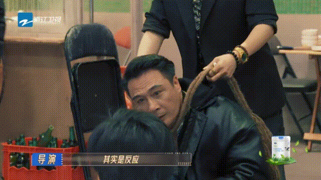 纪凌尘“土拨鼠尖叫”