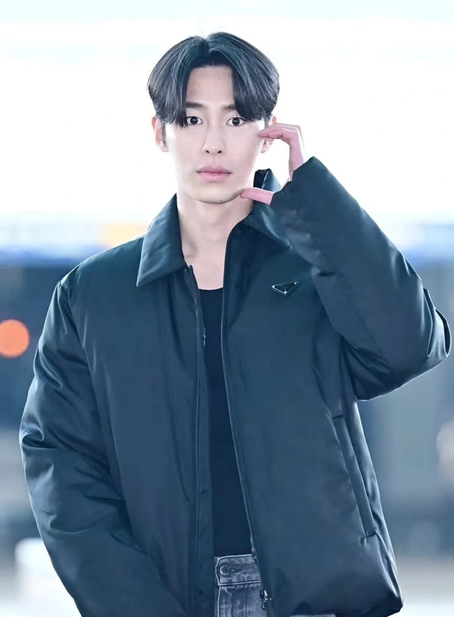 李宰旭丑帅丑帅的