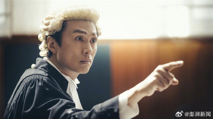 黄子华表现出色