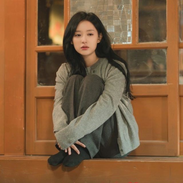 金智媛饰演的洪海仁让人心疼