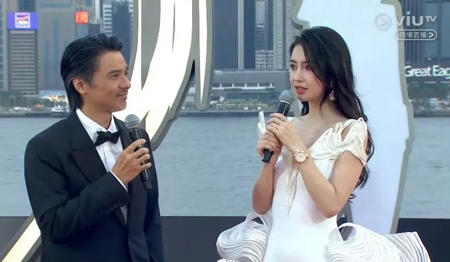 事业重心转回香港