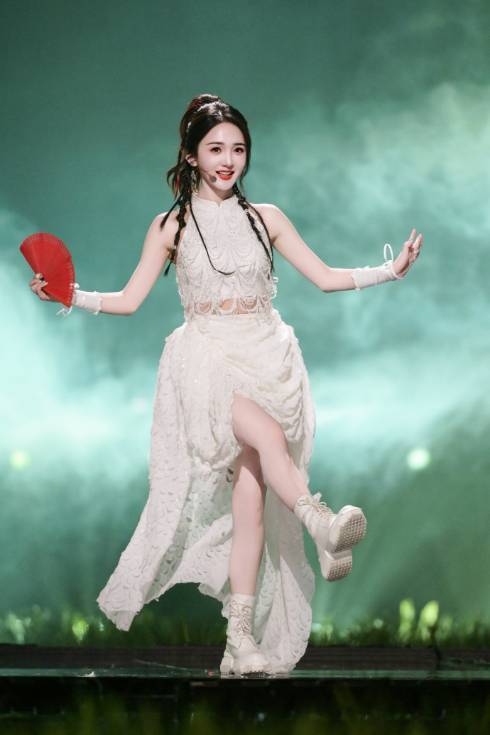 TOP 9 ——靳梦佳