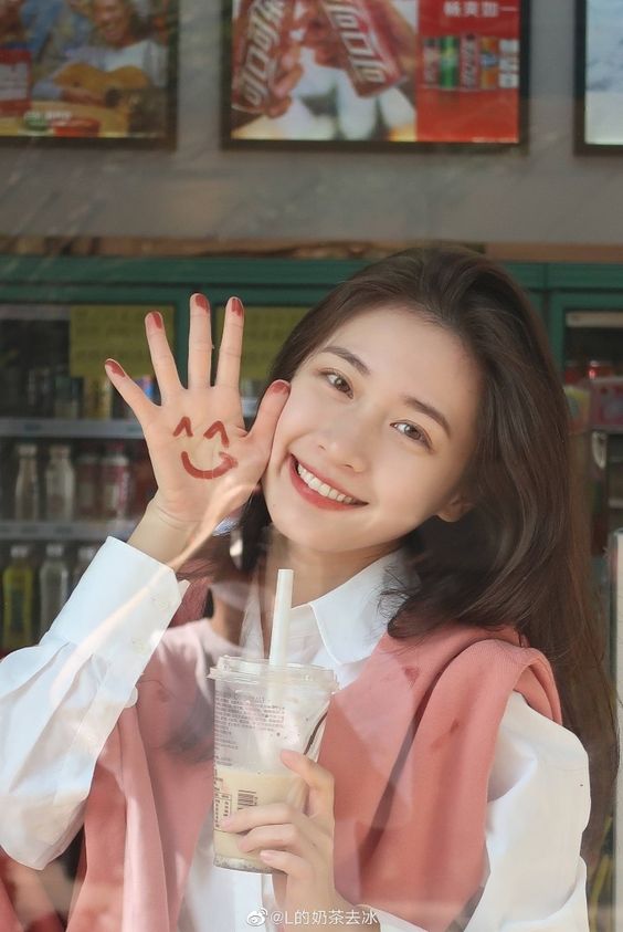 牙齿变白的小秘诀