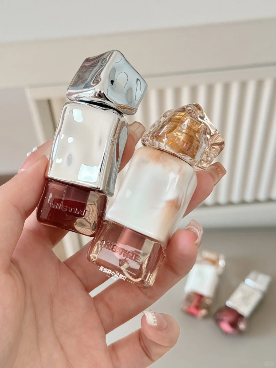 MISTINE | 奶咖唇釉