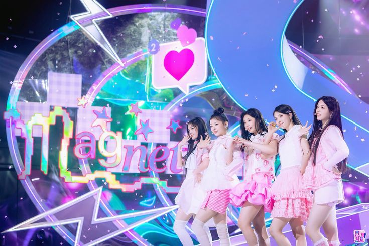 出道曲《Magnetic》大获成功