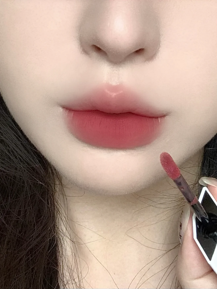 完美日记 | 名片唇釉（021 吃醋）