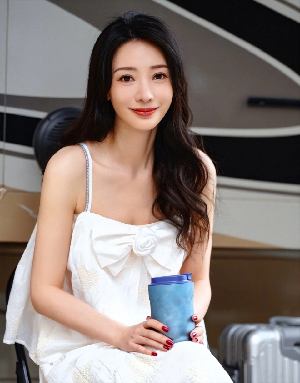 TOP 10 —— 柳岩