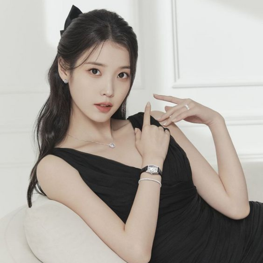 IU