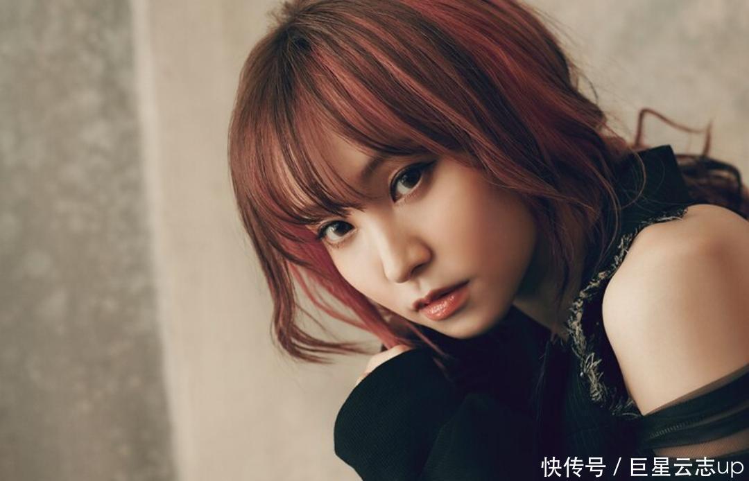 LiSA织部里沙