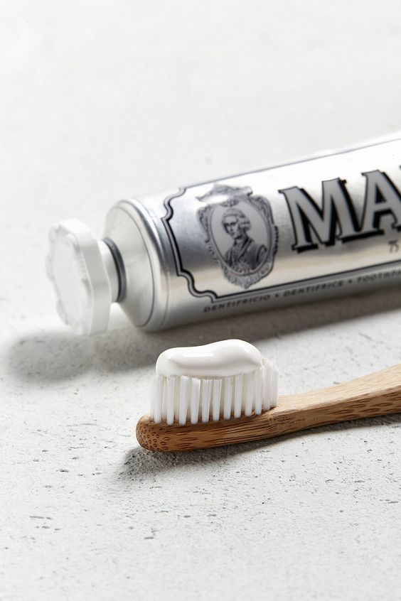 含氟的牙膏能预防蛀牙