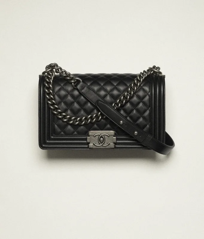 2. 香奈儿Boy Chanel