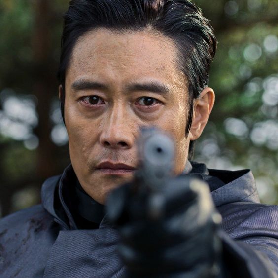 韩剧片酬最高演员 TOP 10:李秉宪